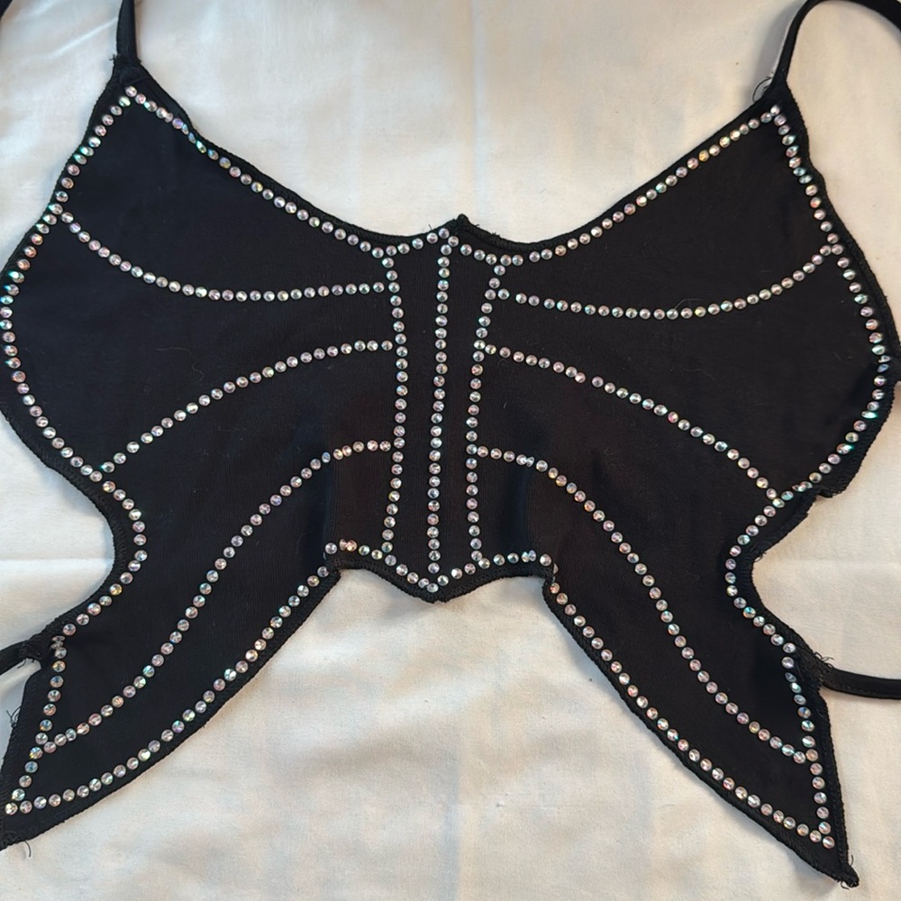 Butterfly top